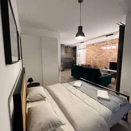 Kolejowa Hub Expo Apartment