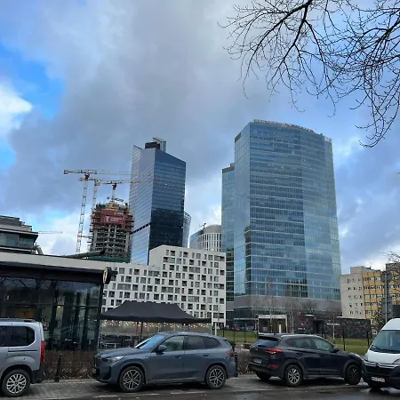 Kolejowa Hub Expo Διαμέρισμα